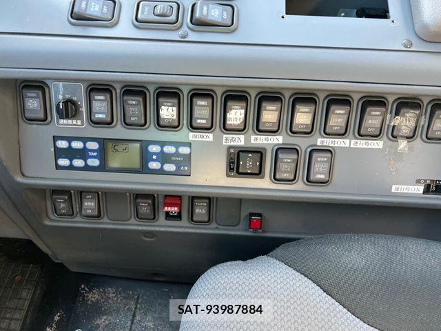 Hino Selega 2014-09 1474962-3