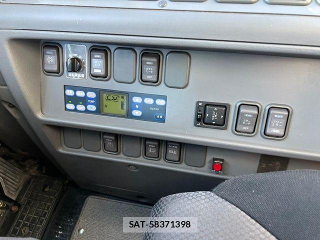 Hino Selega 2007-02 2676053-12