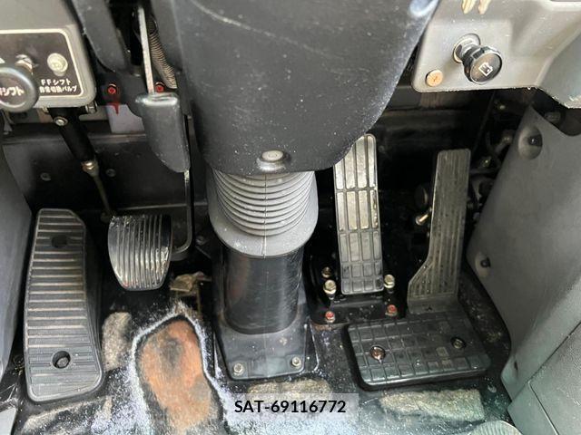 Hino Selega 2007-06 4111392-12