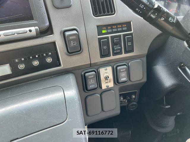 Hino Selega 2007-06 4111392-6