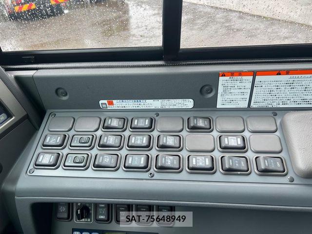 Hino Selega 2015-07 8872016-12