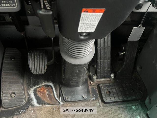 Hino Selega 2015-07 8872016-8