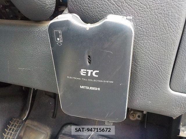 Mazda SENTIA 1999-10 7060585-7