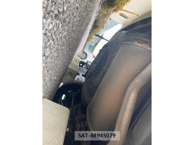 Mazda SENTIA 1994-10 8101748-11