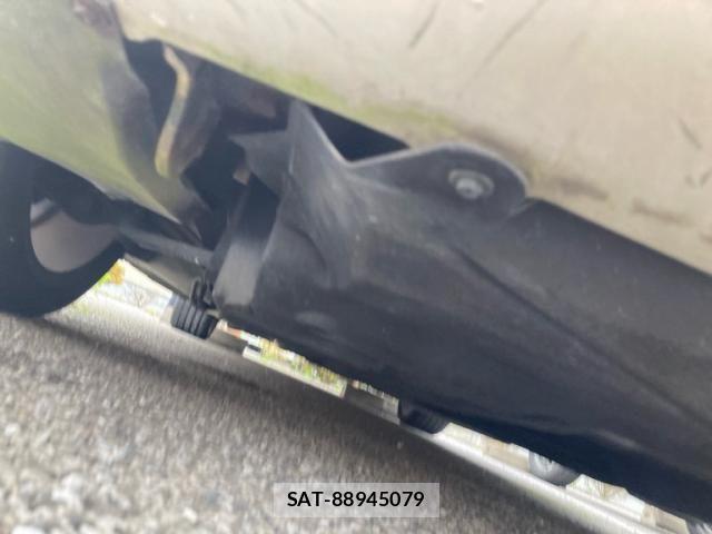 Mazda SENTIA 1994-10 8101748-4