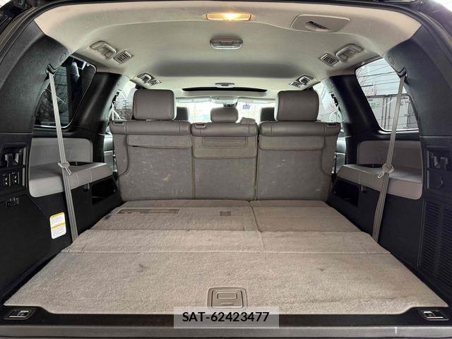 Toyota SEQUOIA 2018-06 6017813-12