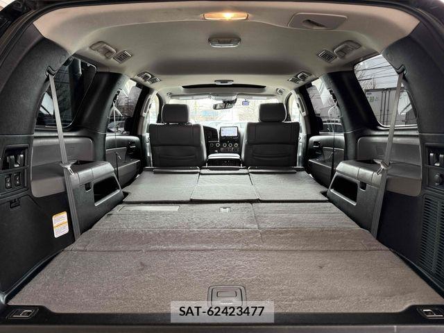 Toyota SEQUOIA 2018-06 6017813-13