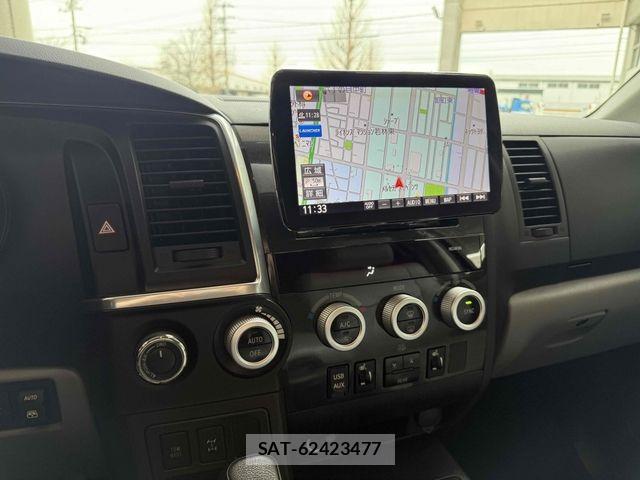 Toyota SEQUOIA 2018-06 6017813-5