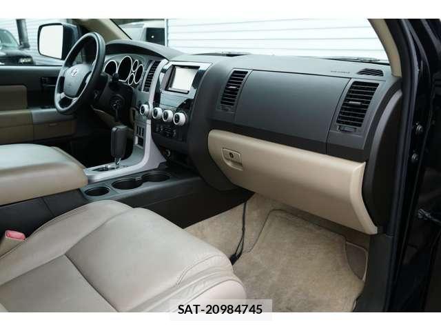 Toyota SEQUOIA 2011-10 7728247-14
