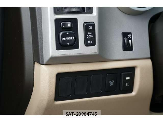 Toyota SEQUOIA 2011-10 7728247-23