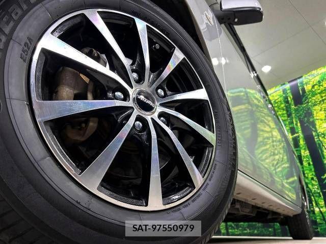 Nissan SERENA 2013-02 622570-14