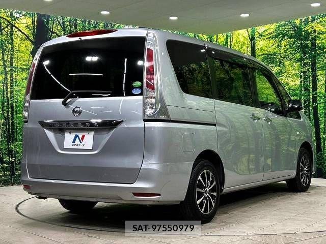 Nissan SERENA 2013-02 622570-18