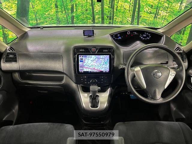 Nissan SERENA 2013-02 622570-1