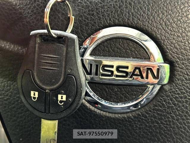 Nissan SERENA 2013-02 622570-7