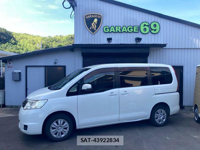 Nissan SERENA 2010-07 1126315-0