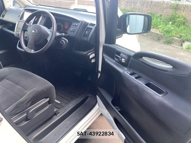 Nissan SERENA 2010-07 1126315-11