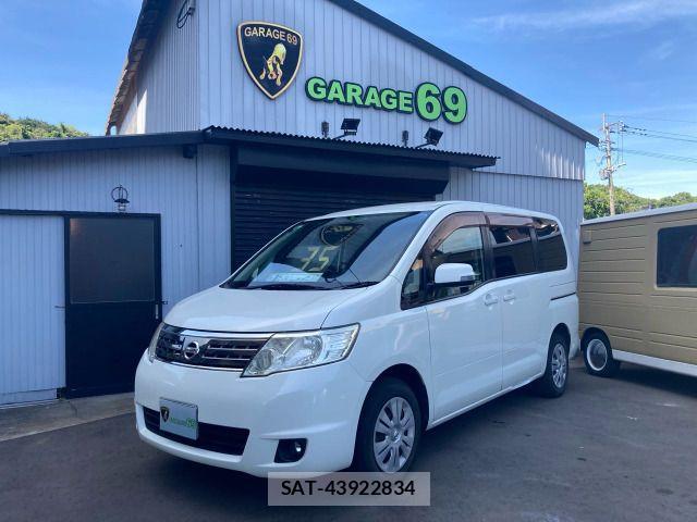 Nissan SERENA 2010-07 1126315-4