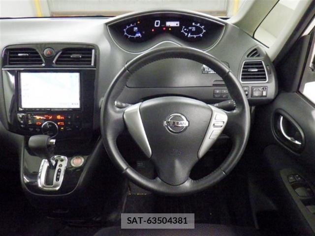 Nissan SERENA 2013 1243428-4