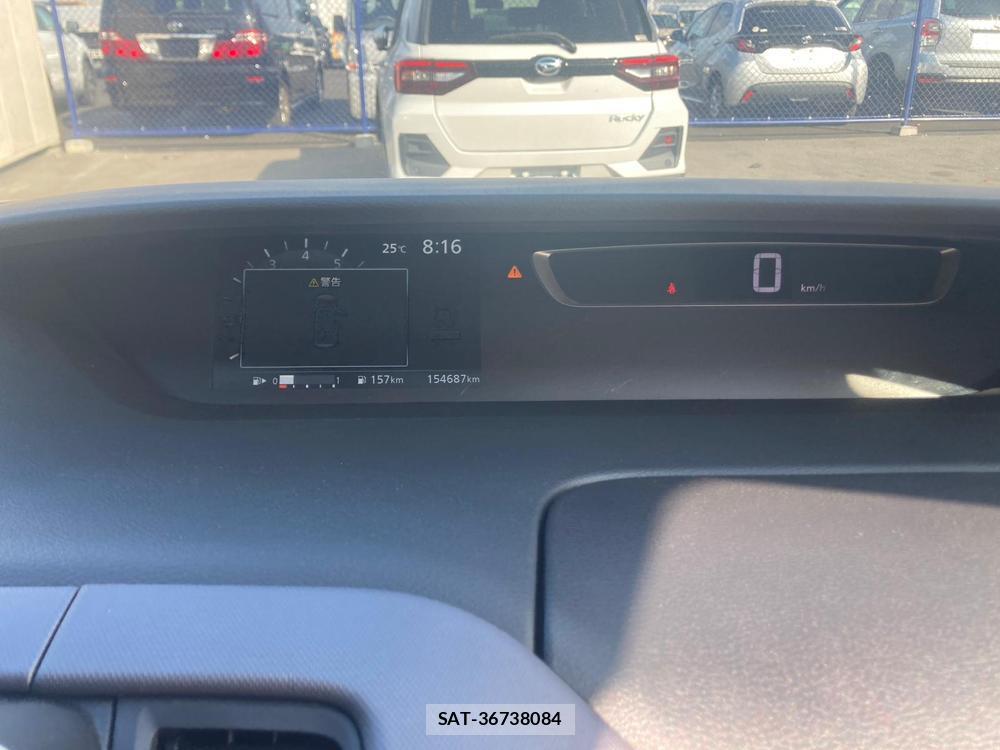 Nissan SERENA 2018 1300089-14