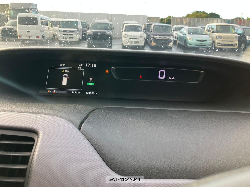 Nissan SERENA 2018 1243433-15