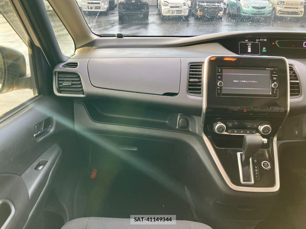 Nissan SERENA 2018 1243433-18