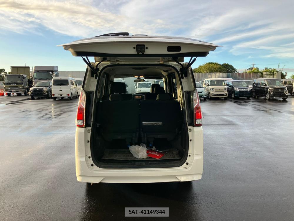 Nissan SERENA 2018 1243433-27