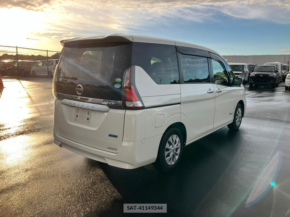 Nissan SERENA 2018 1243433-4