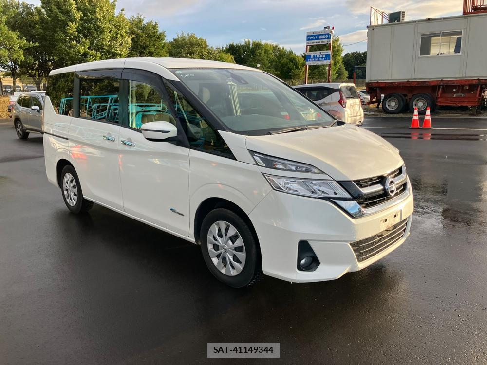 Nissan SERENA 2018 1243433-6
