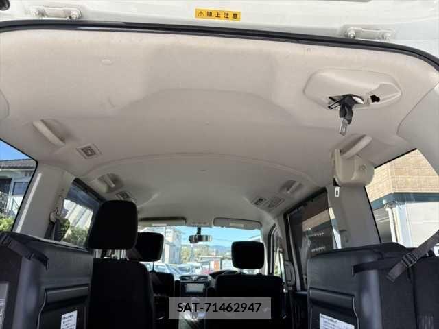 Nissan SERENA 2013-01 1323219-5