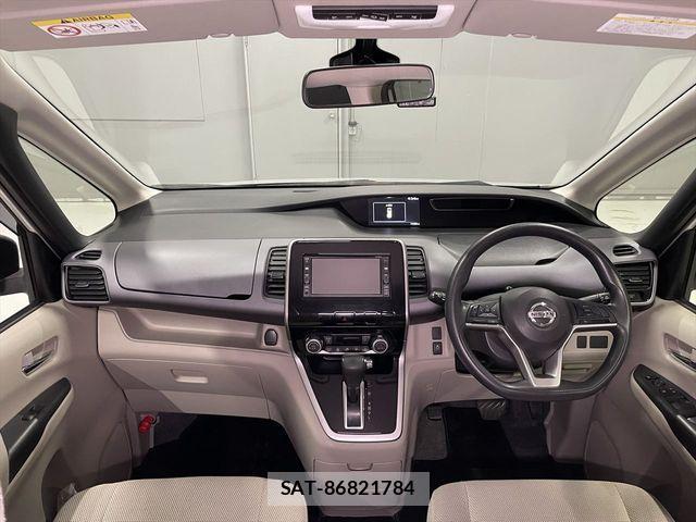 Nissan SERENA 2018-02 1323220-18