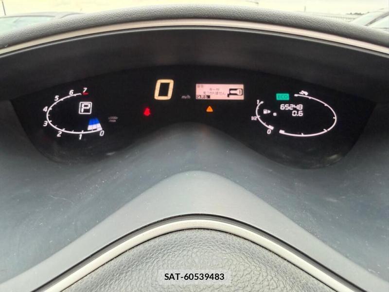 Nissan SERENA 2013 1388633-12