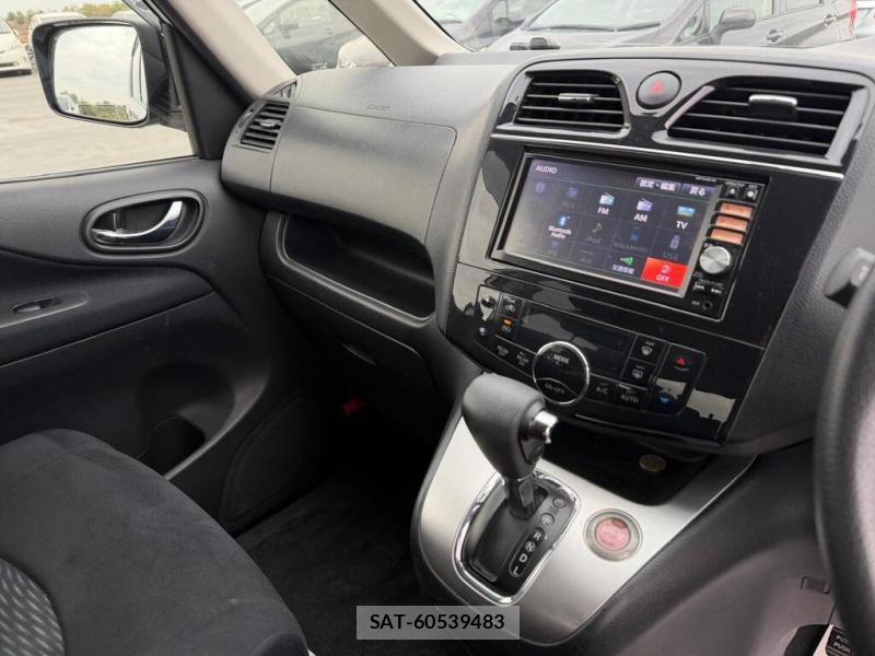 Nissan SERENA 2013 1388633-16