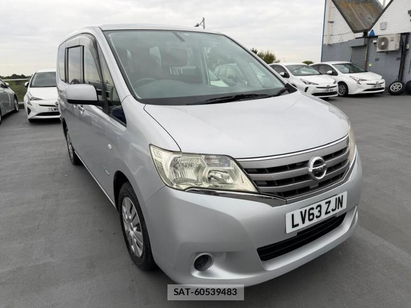 Nissan SERENA 2013 1388633-3