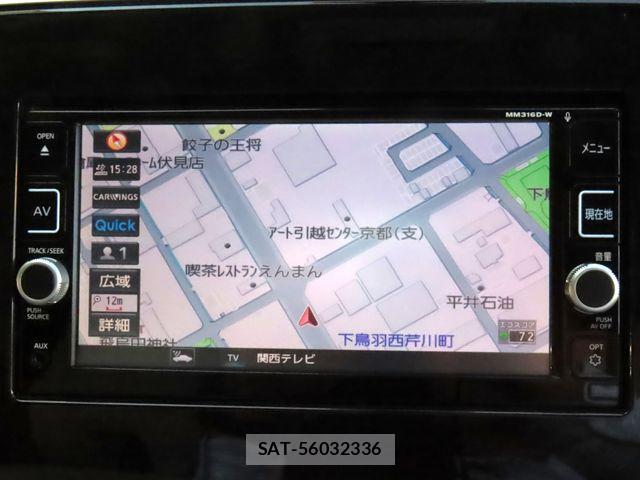 Nissan SERENA 2016-11 1414704-23