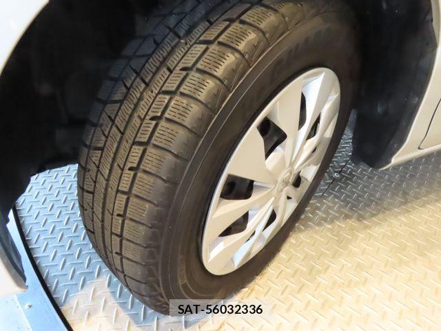 Nissan SERENA 2016-11 1414704-25