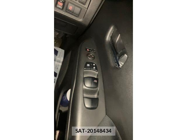 Nissan SERENA 2018-10 2251385-20
