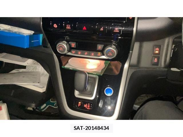 Nissan SERENA 2018-10 2251385-21