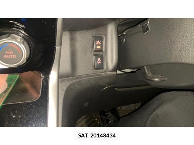 Nissan SERENA 2018-10 2251385-25