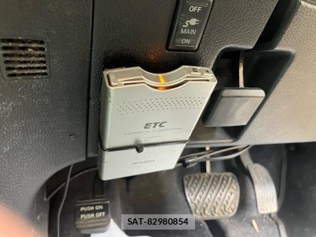 Nissan SERENA 2010-09 2966973-22