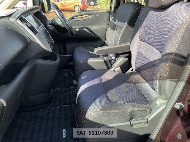 Nissan SERENA 2010-11 3016538-12