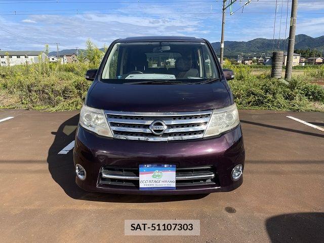 Nissan SERENA 2010-11 3016538-1