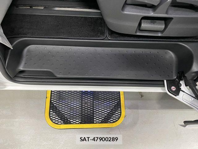 Nissan SERENA 2020-10 3935789-14