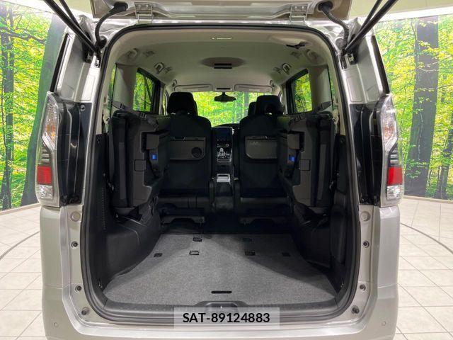 Nissan SERENA 2021-04 4111417-10