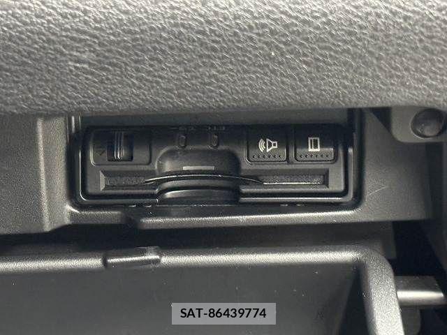 Nissan SERENA 2019-01 4140751-10