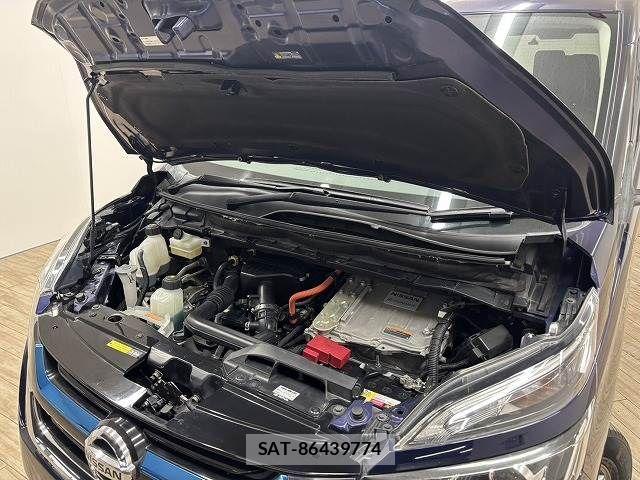 Nissan SERENA 2019-01 4140751-17