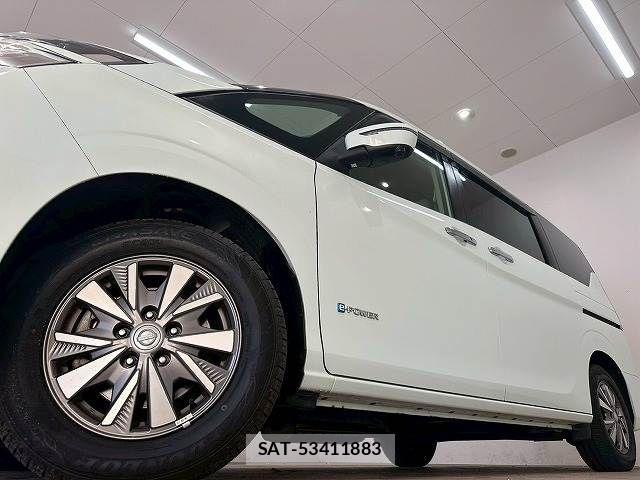 Nissan SERENA 2018-12 4140743-18