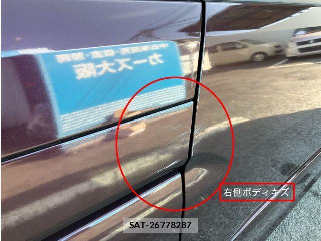 Nissan SERENA 2009-10 4394885-17