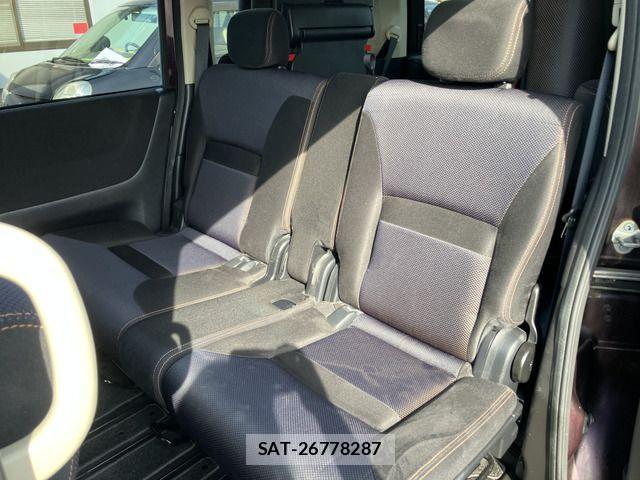 Nissan SERENA 2009-10 4394885-4