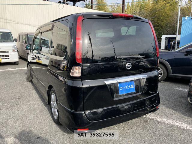 Nissan SERENA 2010-01 4982616-2