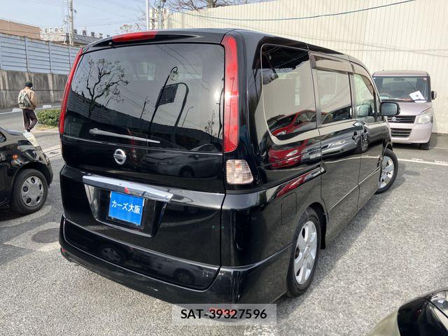 Nissan SERENA 2010-01 4982616-3